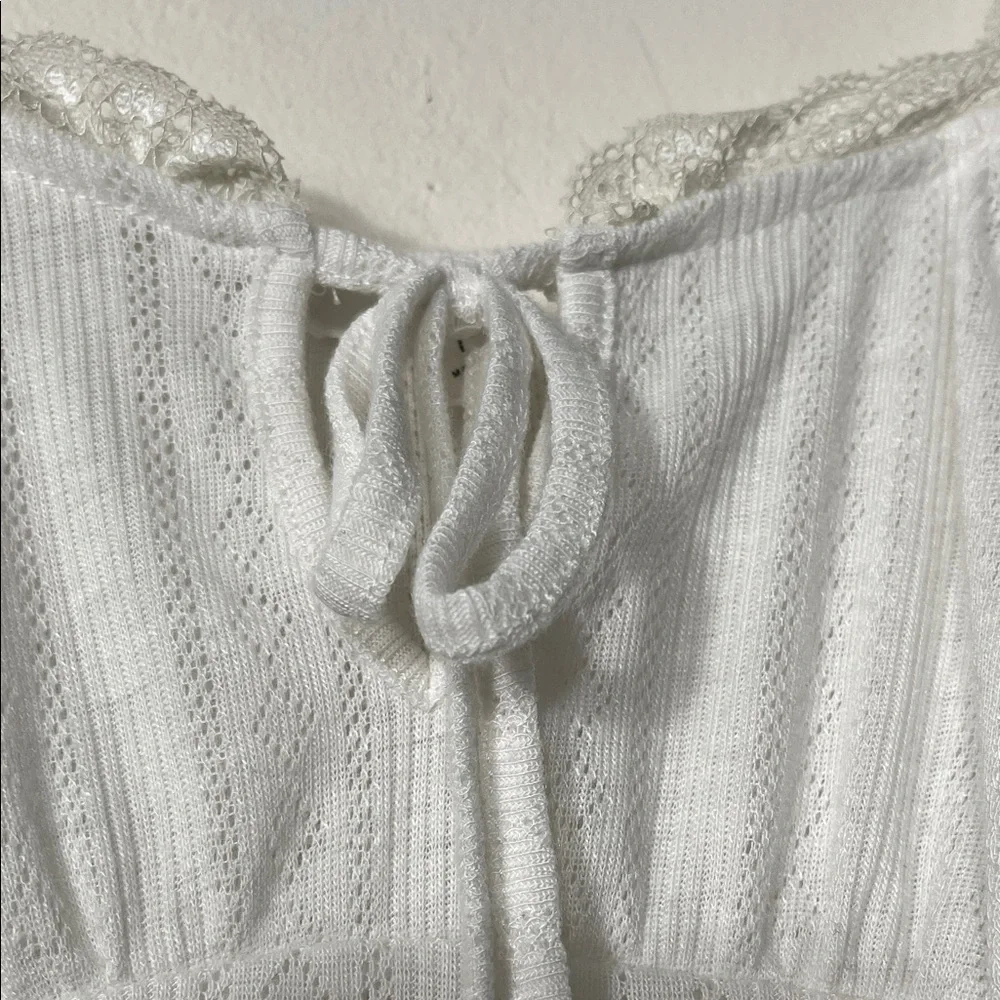 Mine White Lace Strap Tank Top - Picture 6 of 7